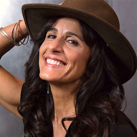 Meet your Posher, Jayne - Picture 8 of 9